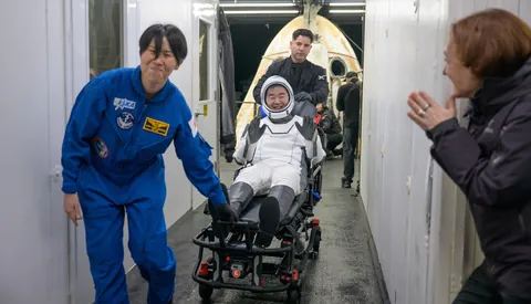 NASA’s SpaceX Crew-11 astronauts and cosmonaut after splashing down on 15 Jan 2025