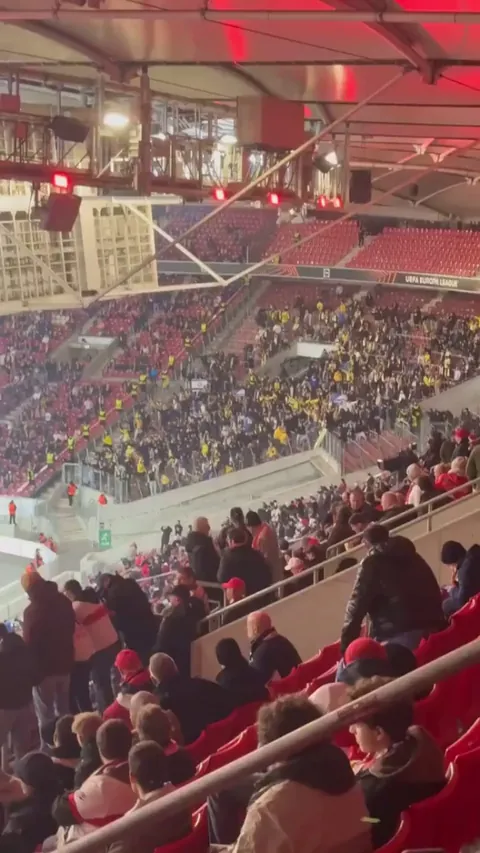 Maccabi Tel Aviv fans chant during their Europa League game in Stuttgart: "Let the IDF (Israeli Defense Force) win and fuck the Arabs"