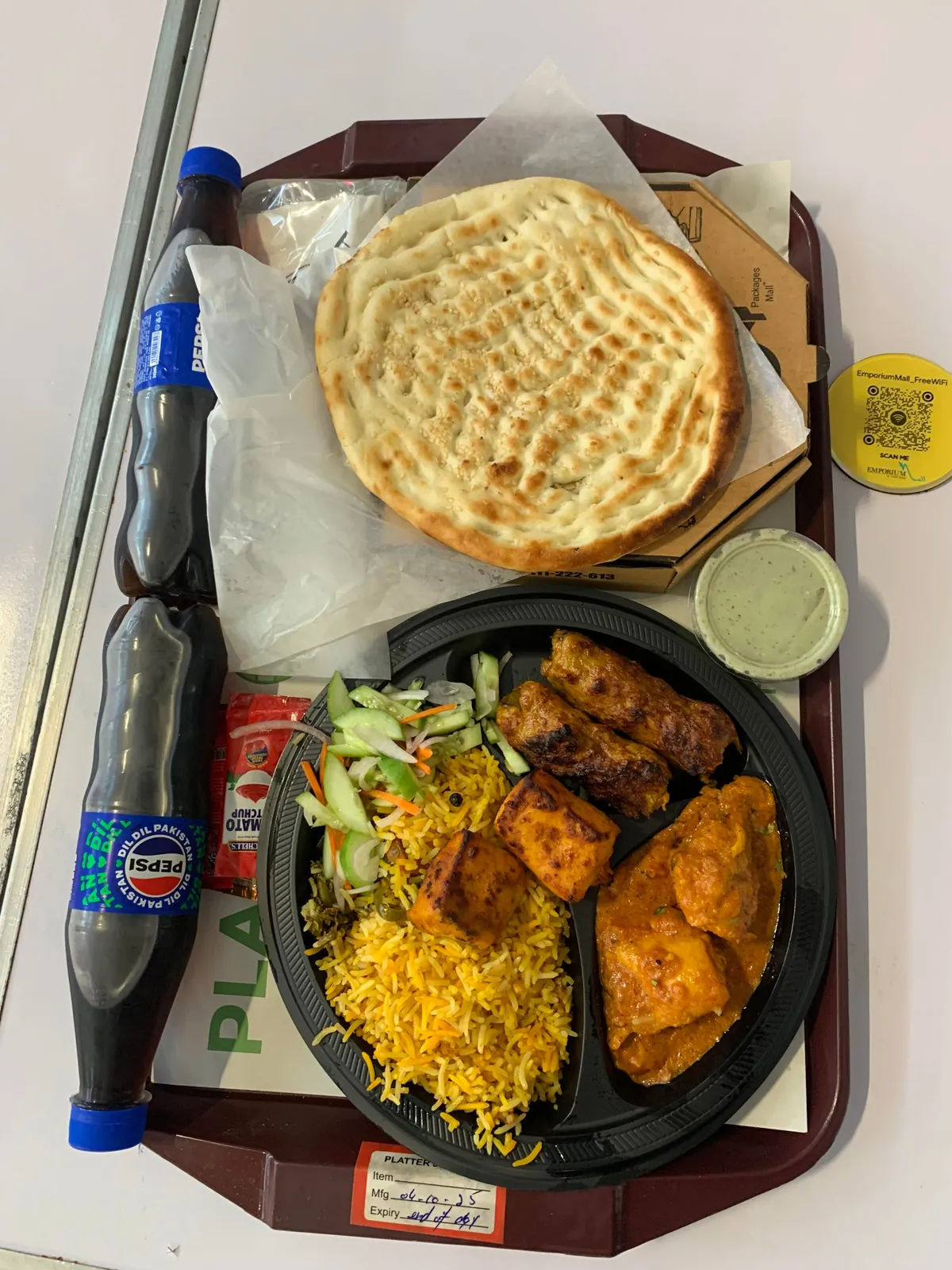 Who Says You Can't Go Home? A Detailed Report On My Week In Lahore, Pakistan