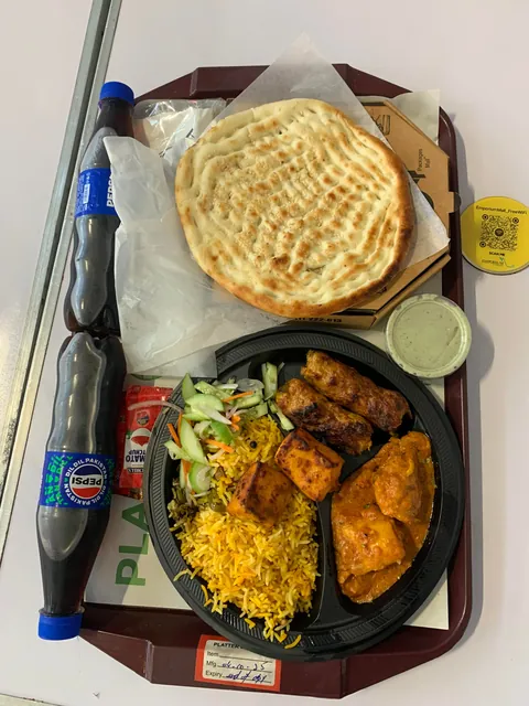 Who Says You Can't Go Home? A Detailed Report On My Week In Lahore, Pakistan