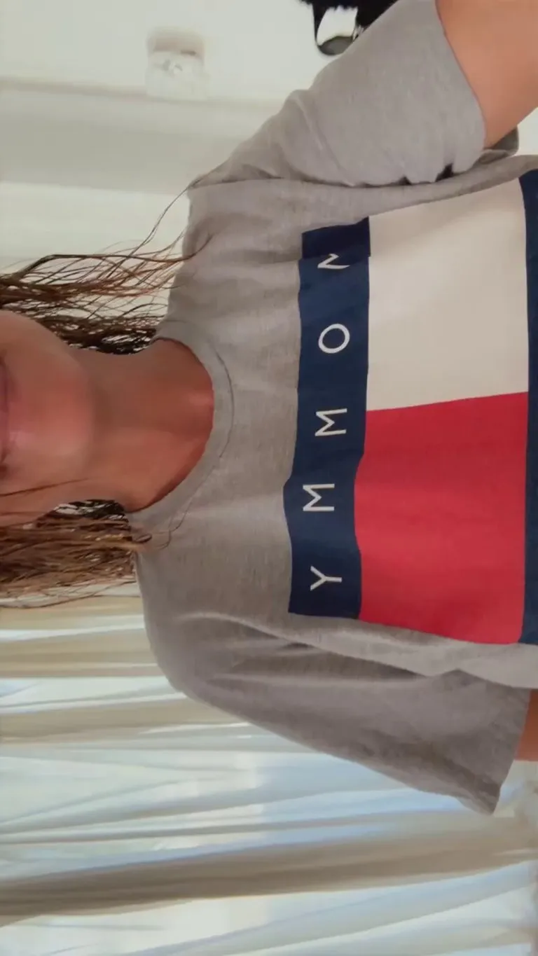 [F] 40 something, flashing you my milkers.