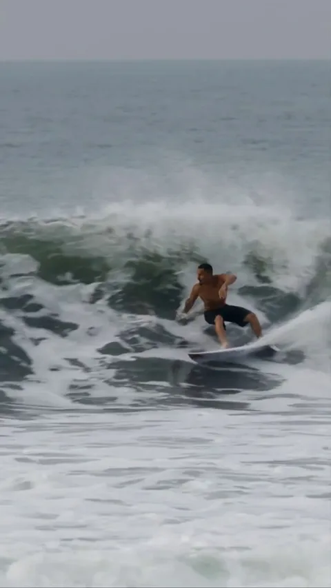 [Highlight] Italo Ferreira save in El Salvador