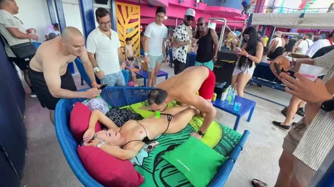 Everyone wants to taste my honey