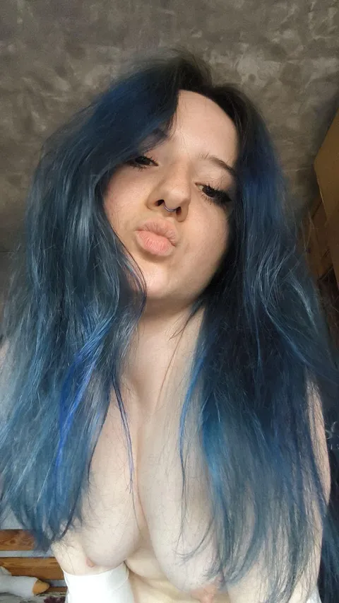 Let's play some PC games! You could play with me first though...[F]