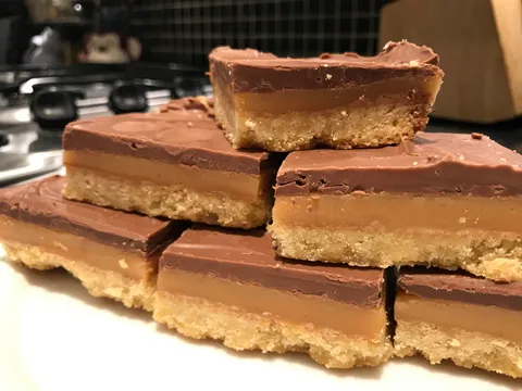 [homemade] Millionaire's Shortbread