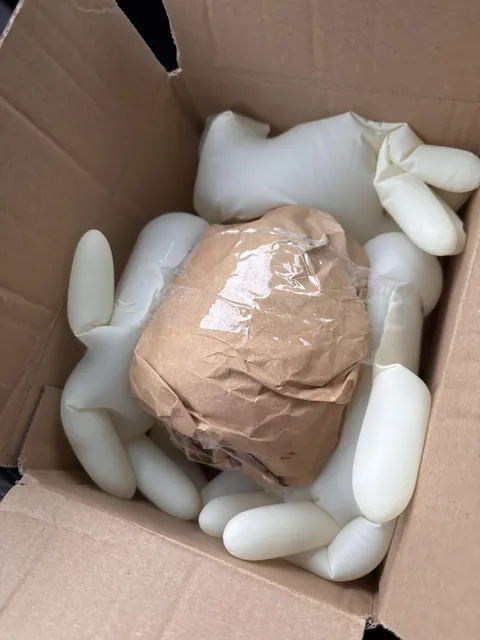 Using medical gloves instead of bubble wrap 