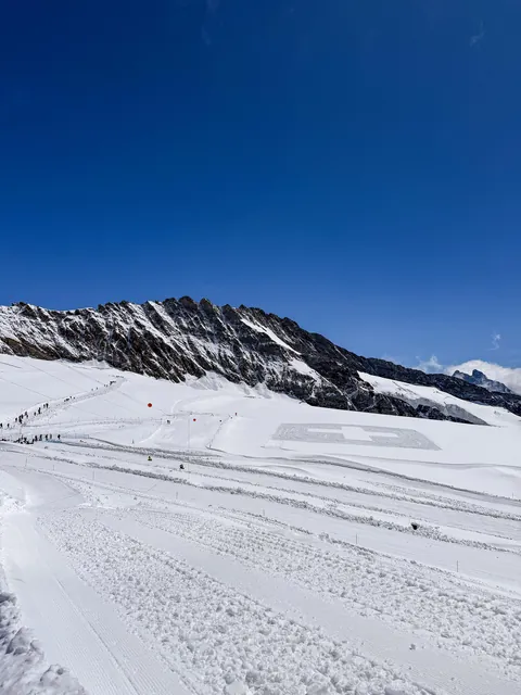 2 weeks hiking &amp; summer skiing in Switzerland August 2025 - Lauterbrunnen, Grindelwald, Thun, Zermatt, Lucerne