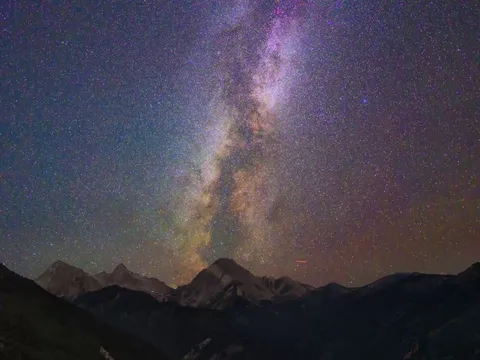 I caught the brightest fireball I've ever seen in my timelapse!