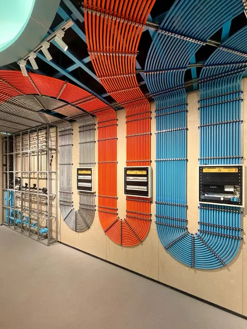 pipe and cable management of this place