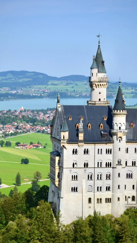 Neuschwanstein Castle - Bavaria, Germany