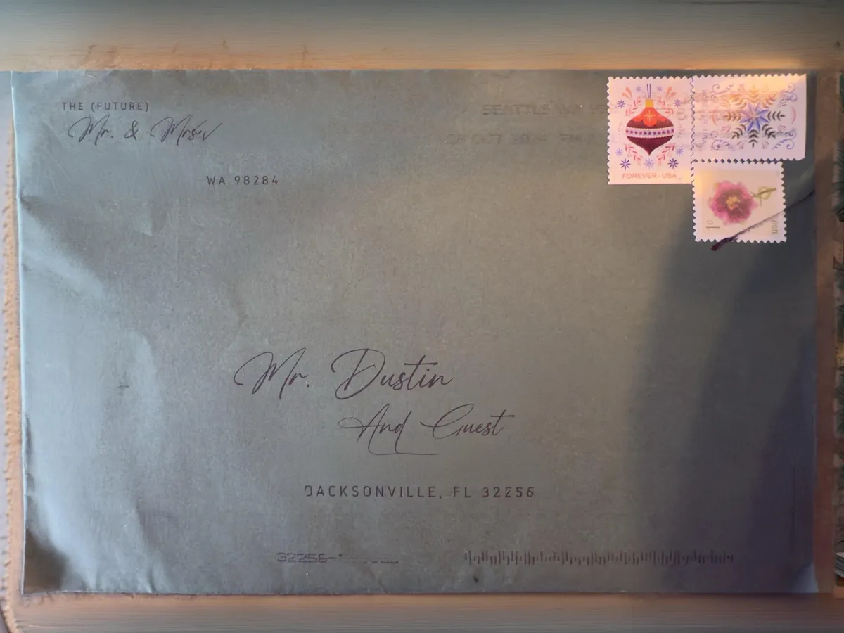 My wedding invitation finally arrived on the day of the wedding.