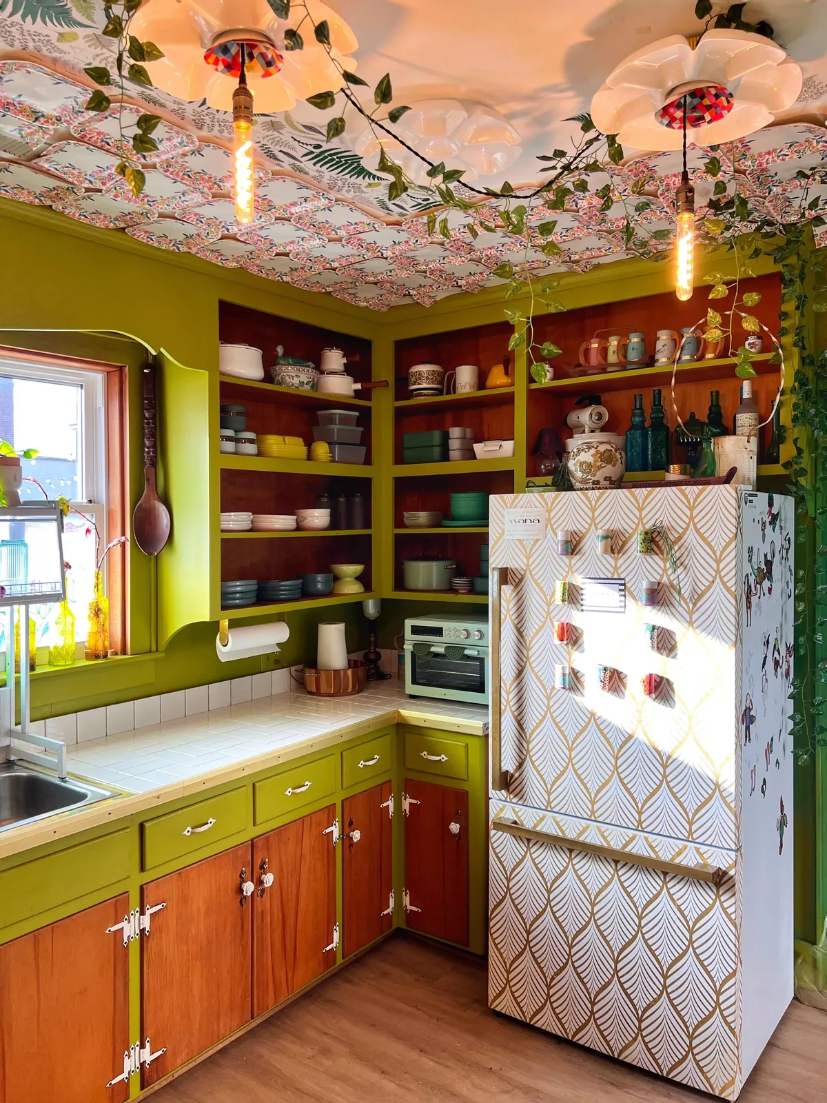 my kitchen gets so cozy in the afternoon ☀️🥰