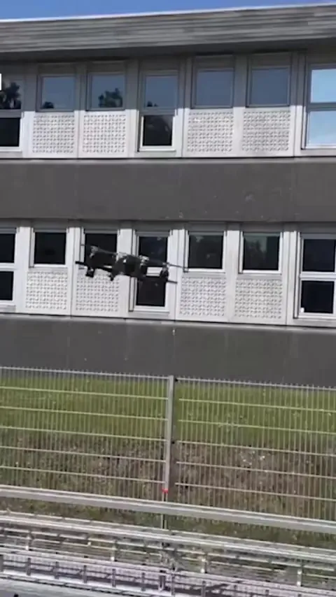 Danish students create drone that can swim underwater