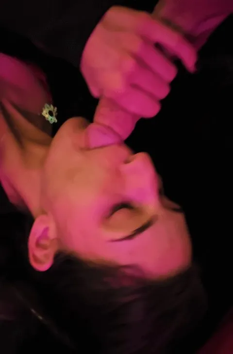 Lemme just tease the tip for a sec 😈