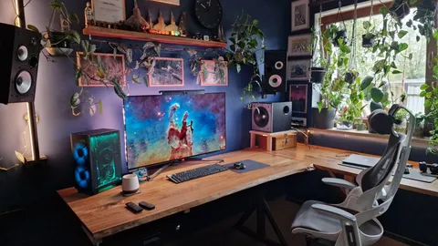 After 1,5 years since my last post I made some upgrades, but my fondness for greenery remains.