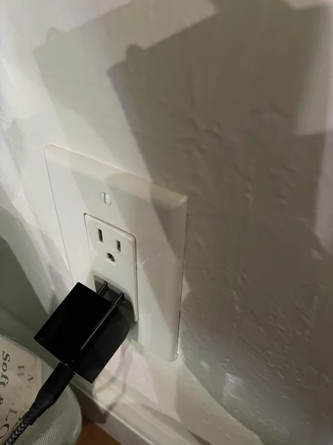 When you think your phone has been charging for the last few hours, but it hasn’t at all.