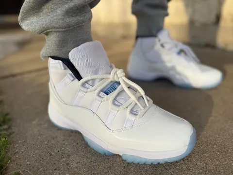 one thing I am rarely..… is “out-sneakered”