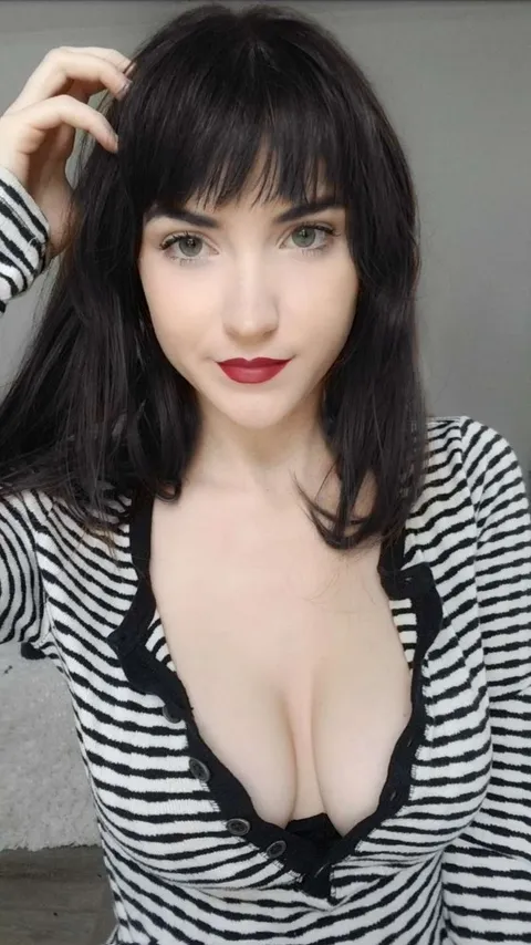 Unintentionally did a very Smow White look today ❤