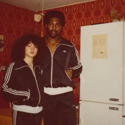 Vintage Wallpaper and Interiors, 1948-1979