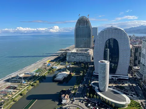 I Drove an Electric Car from Germany to China : 12,500km in 30 days.