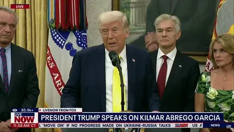 Trump press conference abruptly ends, looks like someone possibly got sick "Press, out, out"