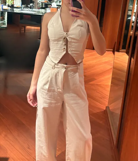 Each swipe leads you closer to the cum deposit zone (f)21