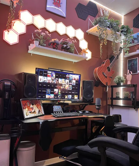 Got bored and redesigned the office