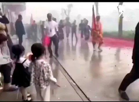 When you meet someone that matches your vibe. 😂😂