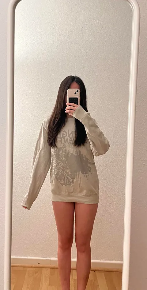 i might be tiny, but i have huge appetite 😈