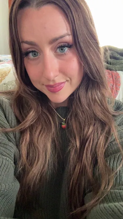 No panties so I'm always ready for a cream pie