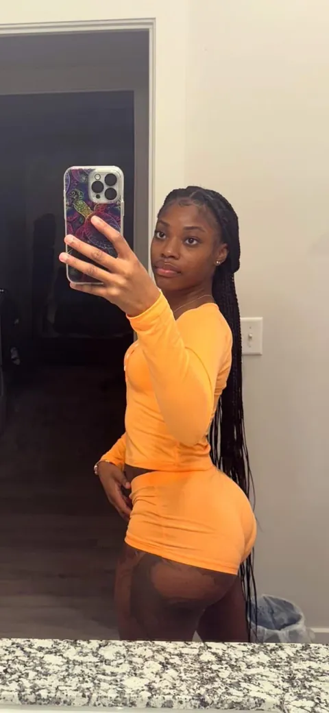 Lil bih so perfect 😩💦💦