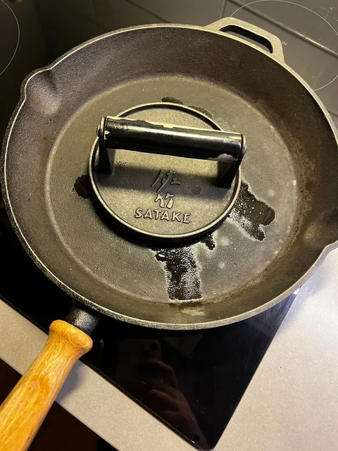 [Homemade] Steak, potato, peas &amp; peppercorn sauce