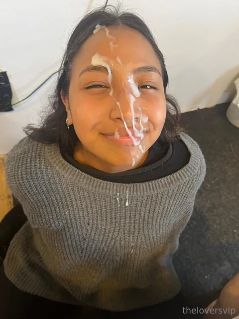 You have no idea how much I want that sweet cum fron your gorgeous cock 🤤