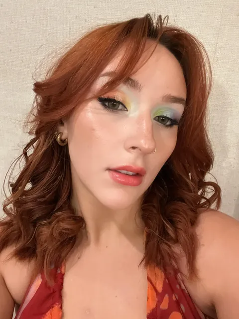 rainbow eye makeup for a WLW sports bar &amp; taco bell. 🌮 🏳️‍🌈