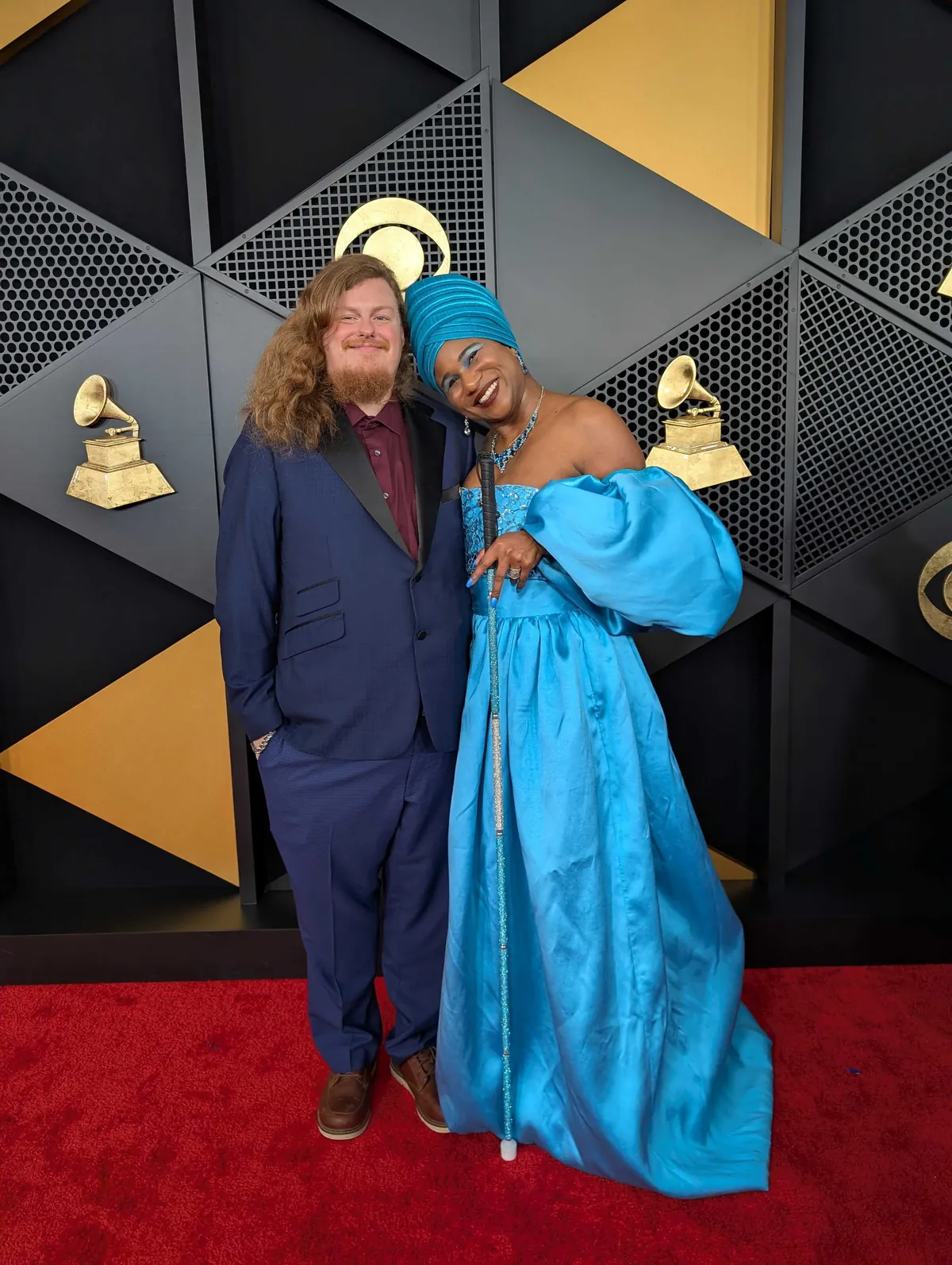 My SO is blind and I do her makeup, here's her annual Grammy Carpet look! Serving African Mermaid realness 🧜‍♀️
