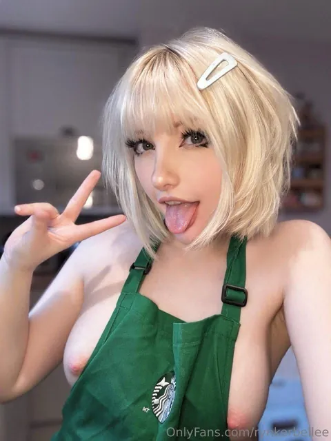 (21F) Part 2 of my fav girls!!! (probably last part, unless you guys want me to keep going with girls who arent my favourites?) If you need any names just lmk 😊😊