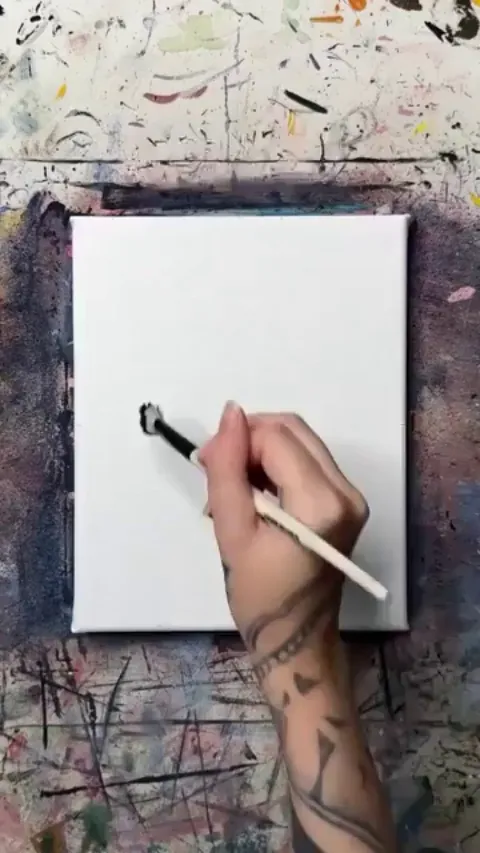 This artist’s impressive level of detail