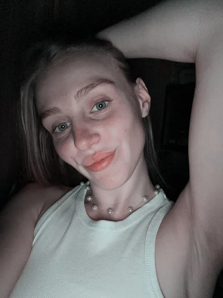 I shaved them and now I'm so to show them off to you all, hope they are worth getting licked maybe? (be honest)