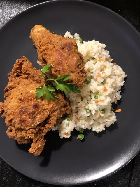 [homemade] fried chicken with fried rice