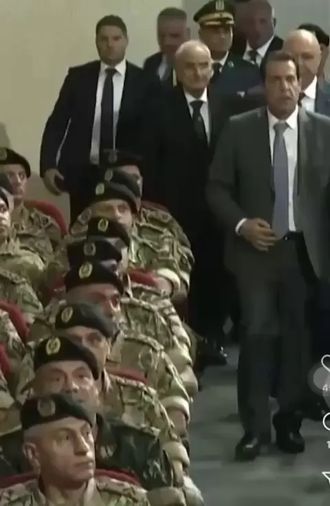 Lebanese President assaults army commander