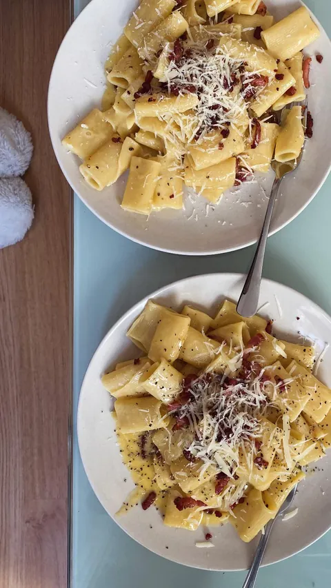 [homemade] cozy carbonara