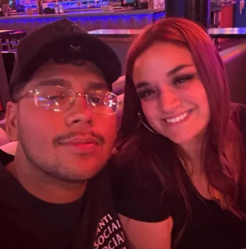 26f28m [LA] full swap couple looking for the same. We are experienced in the ls. Strictly no single males.