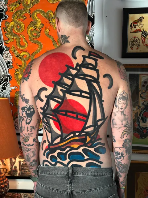 Sunset Sail by @JitanForcier at Montréal Classique