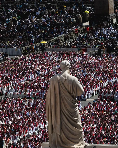 Some pictures from the funeral.