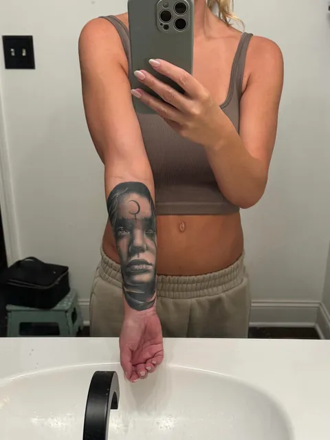 My FIRST TATTOO ever and I am completely obsessed!!#Lilith #mythology