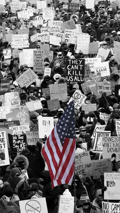 [OC] Photo I captured from the skyway on January 30th in Minneapolis