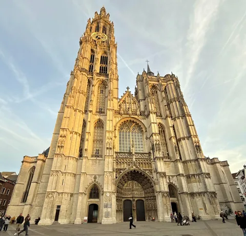 A day in Antwerp, Belgium, autumn 2025.