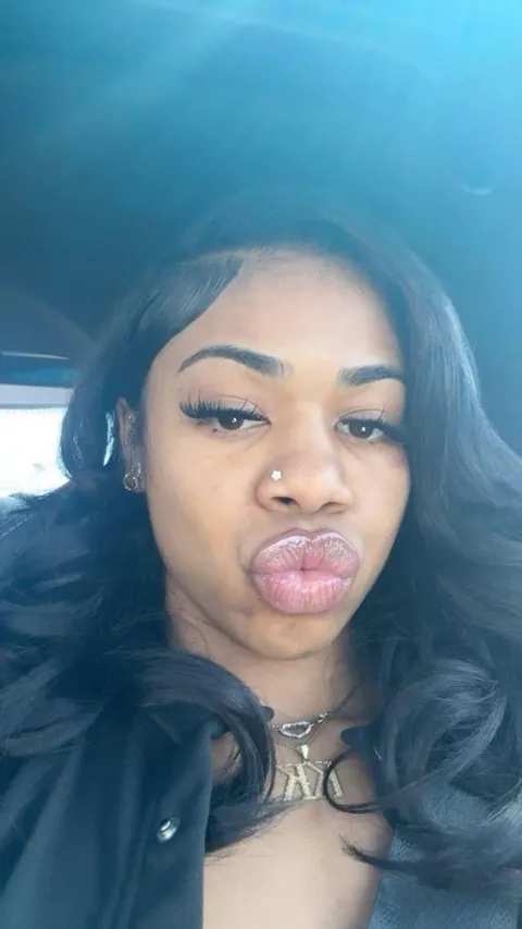 Whose face needs 💦