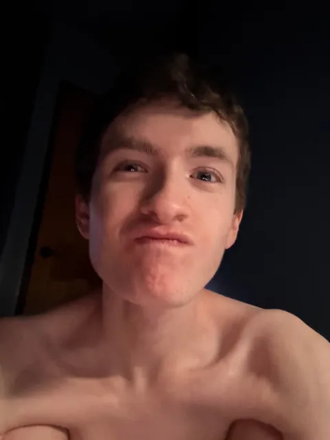 [19] is the skinny guy myth really a myth? [keep swiping :)]