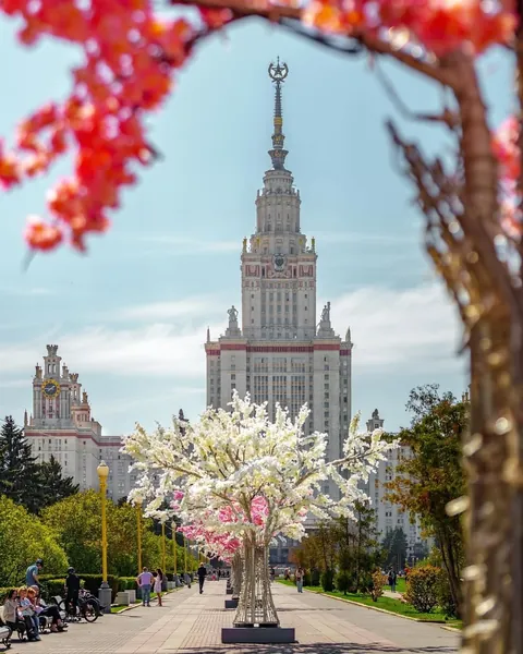 What do you make of Moscow architecture?